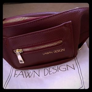 Fanny pack fawn design